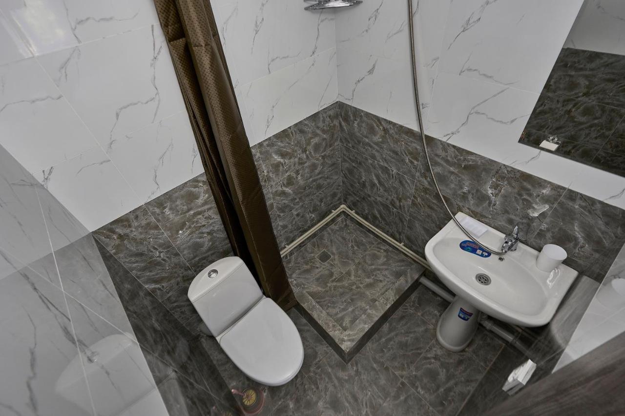 Апарт 33 Apart otel Almatı Dış mekan fotoğraf