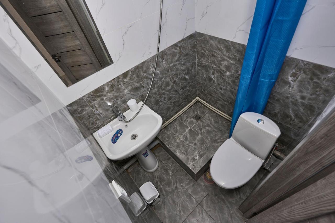 Апарт 33 Apart otel Almatı Dış mekan fotoğraf