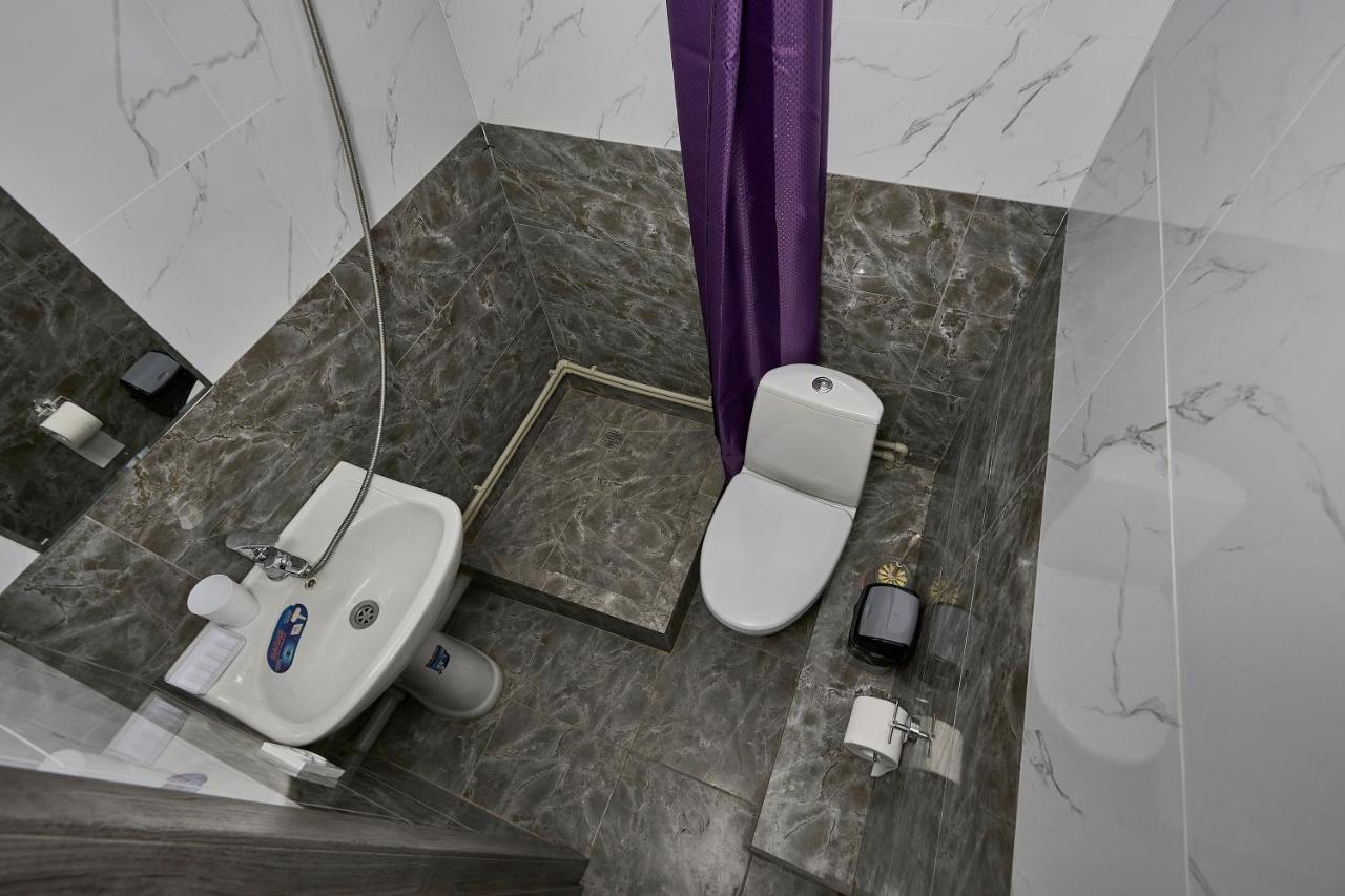 Апарт 33 Apart otel Almatı Dış mekan fotoğraf